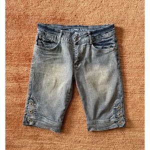 Leemo USA Denim Bermuda Shorts Button Hem Embroidered Pockets Size 9/10